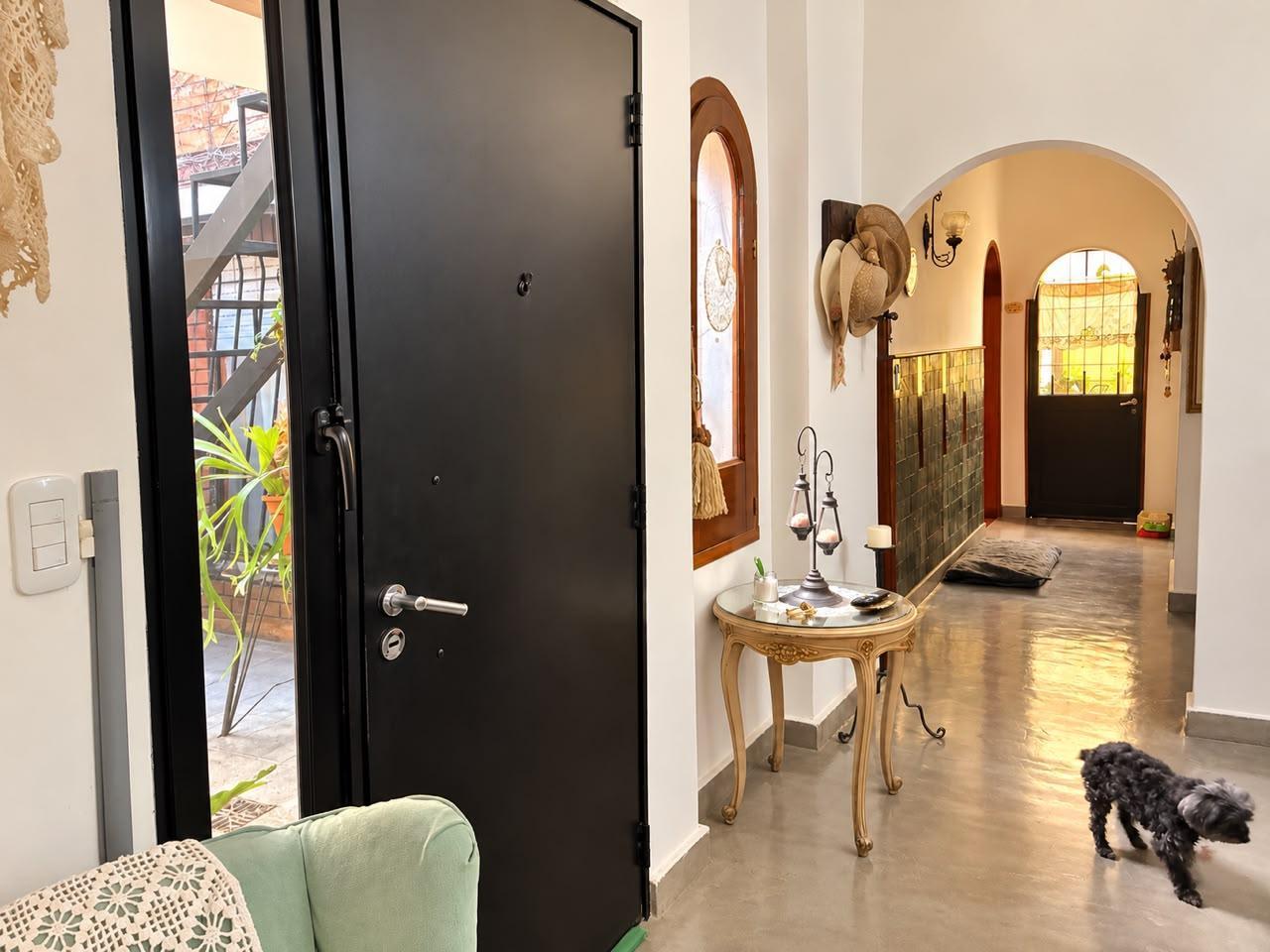 Foto de VENTA PH 3 AMB C/ TERRAZA, PATIO Y PARRILLA, imagen 3