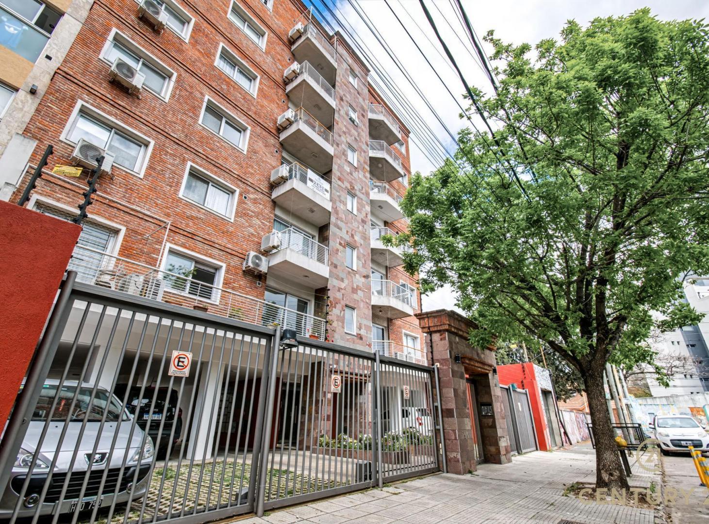 Foto de DEPTO 2 AMBIENTES AL FRENTE COCHERA-APTO PROFESIONAL-HAEDO, imagen 1