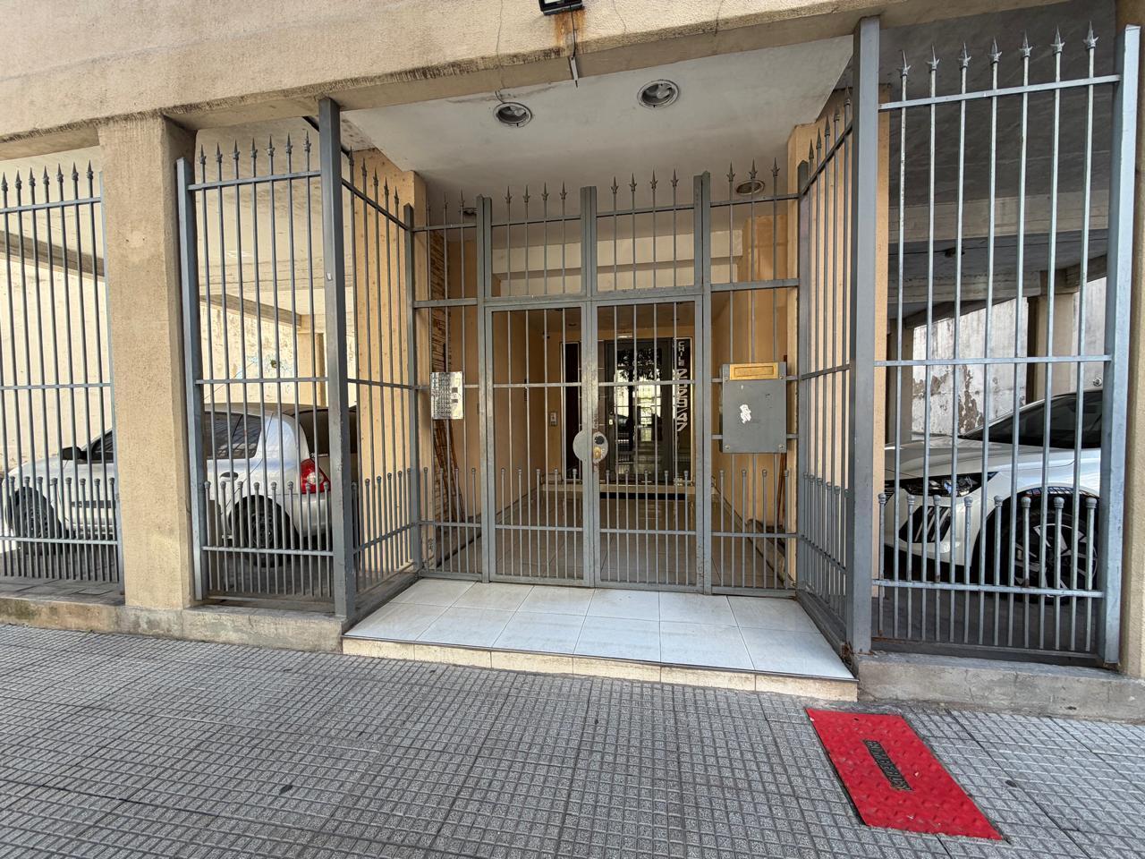 Foto de BALVANERA - DEPARTAMENTO DE 3 AMBIENTES CON BALCON Y COCINA, imagen 3