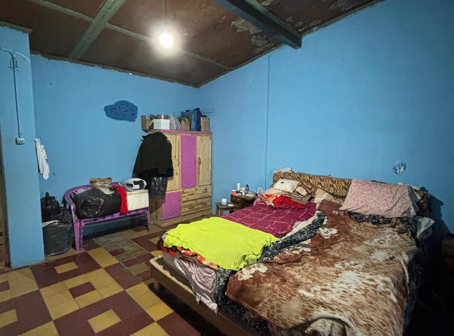 Foto de Venta casa de 4 ambientes en Ranchos con gran potencial de renovación, imagen 2