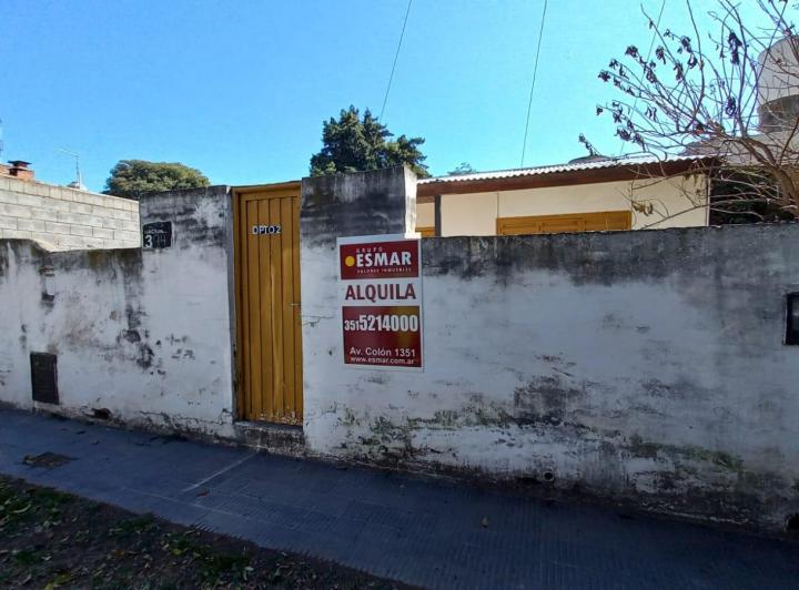 DEPTO DE 2 DORMITORIOS FRENTE A LA ESCUELA DE POLICIA 1