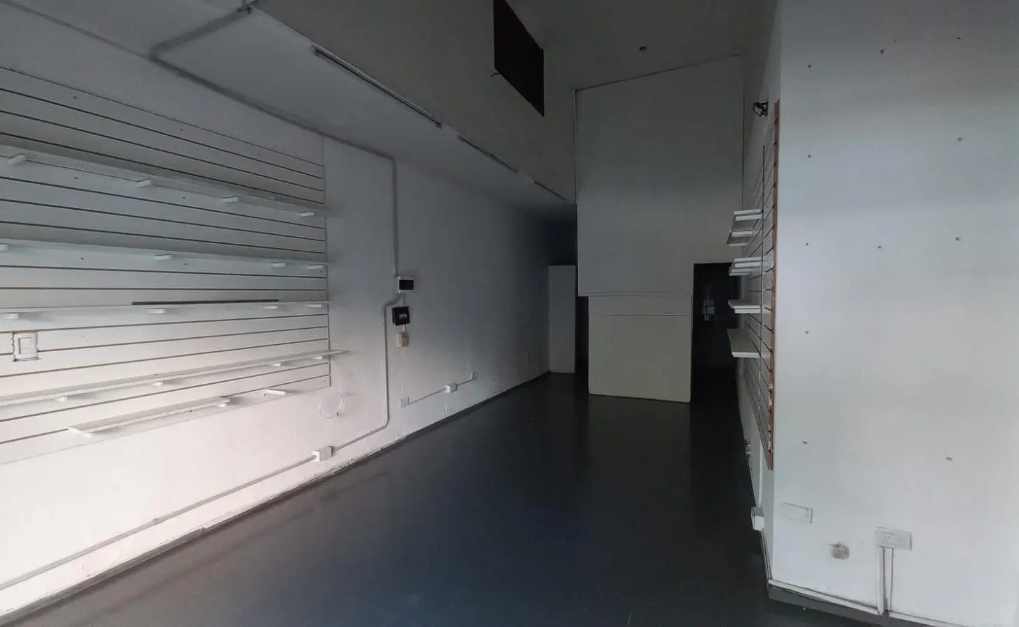 LOCAL COMERCIAL EN SANTA FE Y SANTA ROSA 4