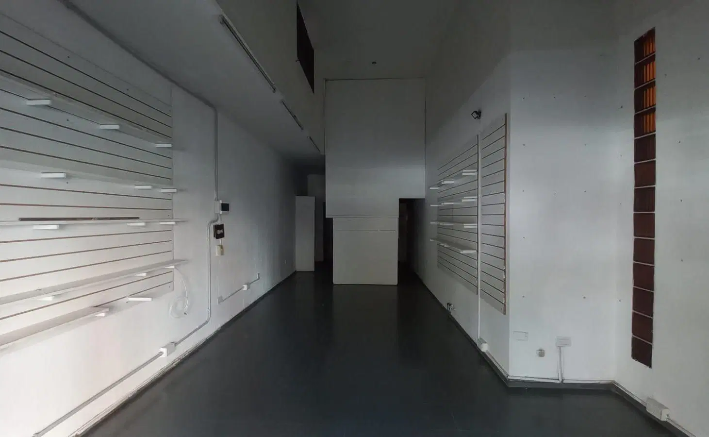 LOCAL COMERCIAL EN SANTA FE Y SANTA ROSA 3