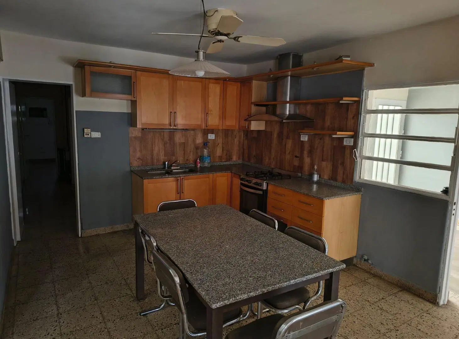 Pque San Vicente hermosa casa de 3 dor , dep servicio patio cochera pileta 2