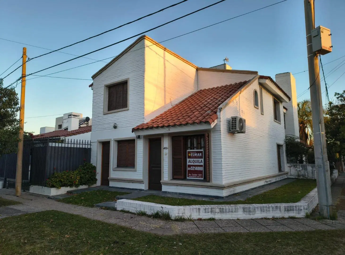 CASA 3 Dormitorios, Jose Cortejarena 4127 3