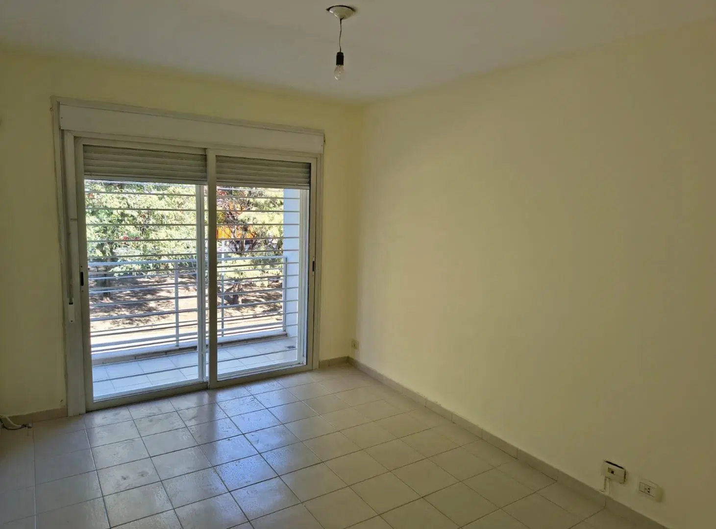 CASA 3 Dormitorios, Agustin Patiño 265, B Lomas San Martin 2