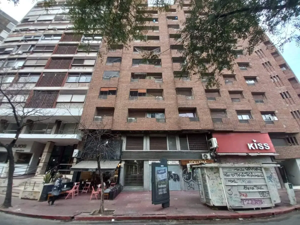 Oportunidad - Cañada M.T. Alvear 85 - monoambiente amplio 5