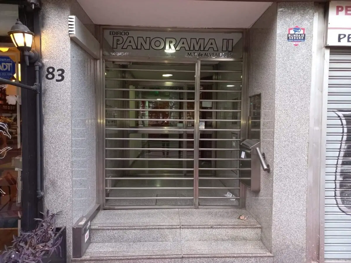 Oportunidad - Cañada M.T. Alvear 85 - monoambiente amplio 3