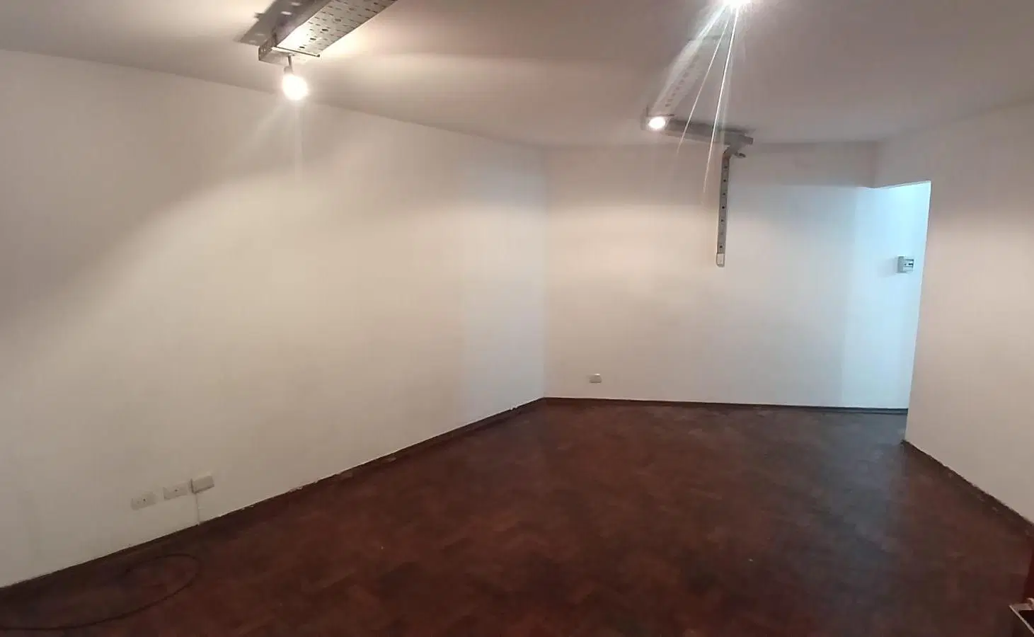 Oportunidad - Cañada M.T. Alvear 85 - monoambiente amplio 2