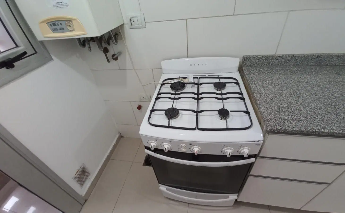 DEPTO DE 1 DORMITORIO CERCANO A NUEVA CORDOBA 4