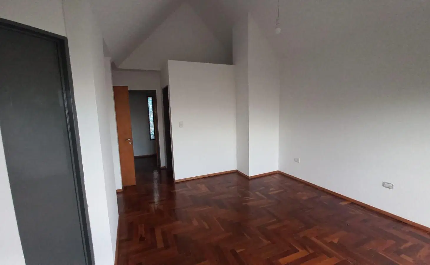 DEPTO DE 1 DORMITORIO FRENTE A LA COSTANERA 5