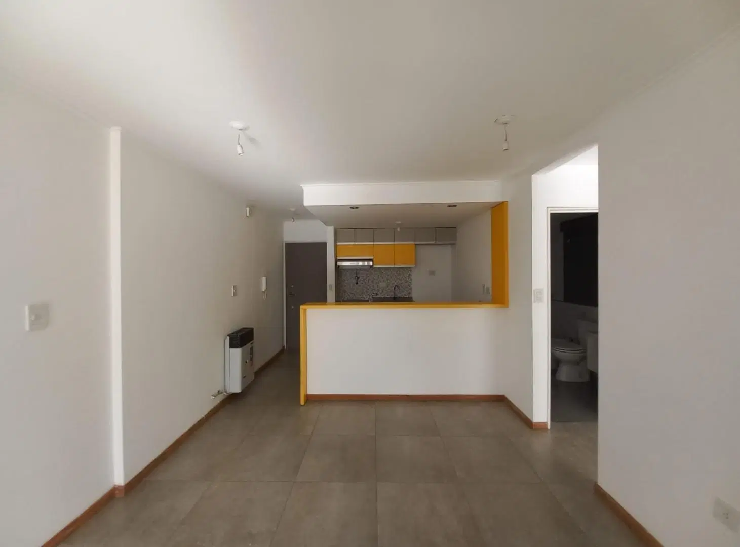 HERMOSO DEPTO DE 1 DORMITORIO EN GRAL. PAZ 3