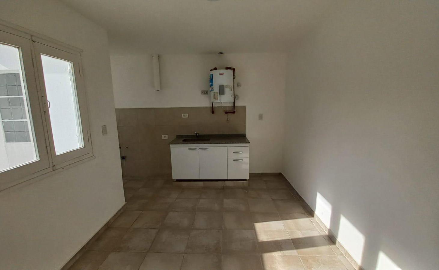 Foto de depto de 1 dormitorio en Marquez de Sobremonte, imagen 1
