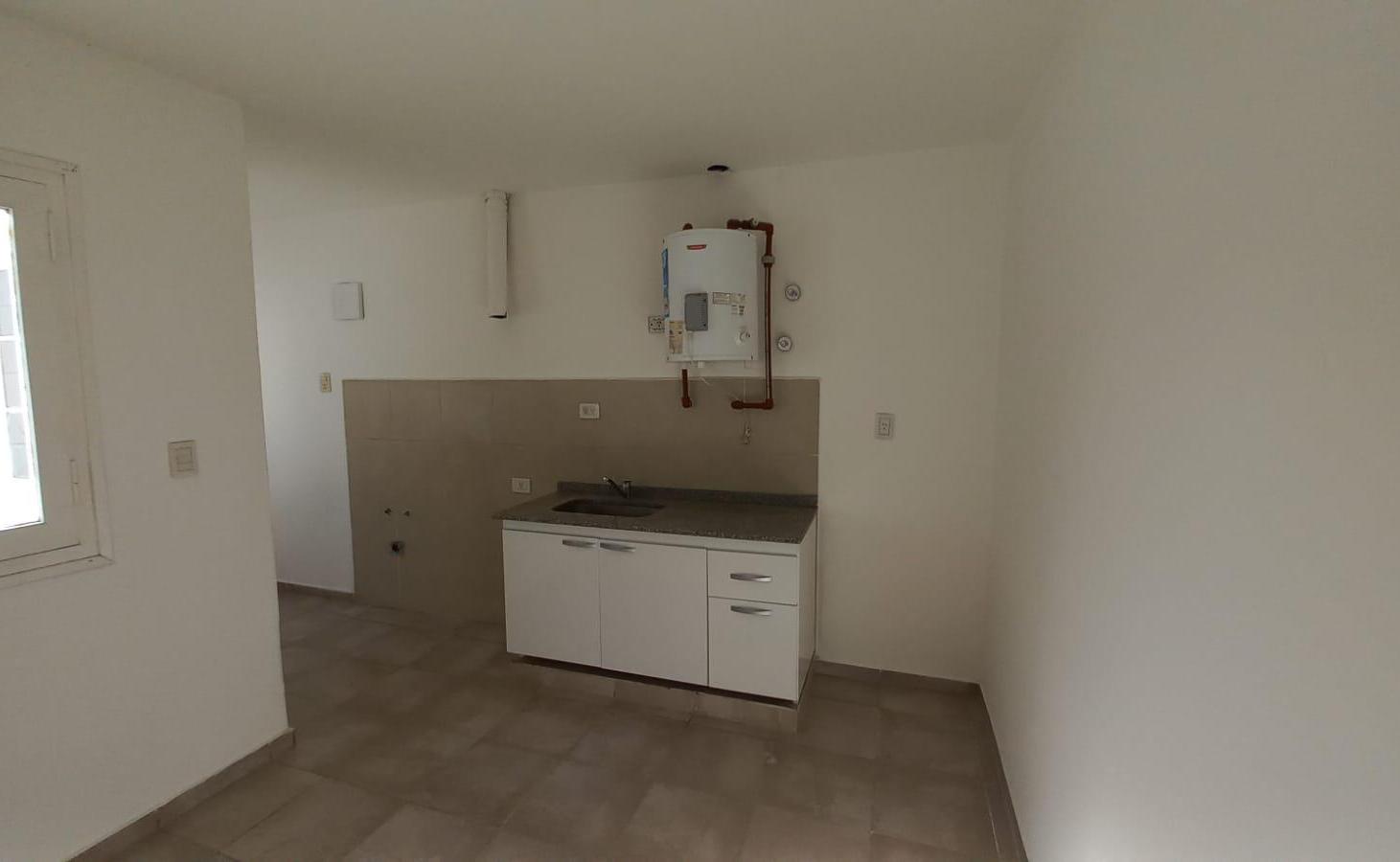 Foto de depto de 1 dormitorio en Marquez de Sobremonte, imagen 3