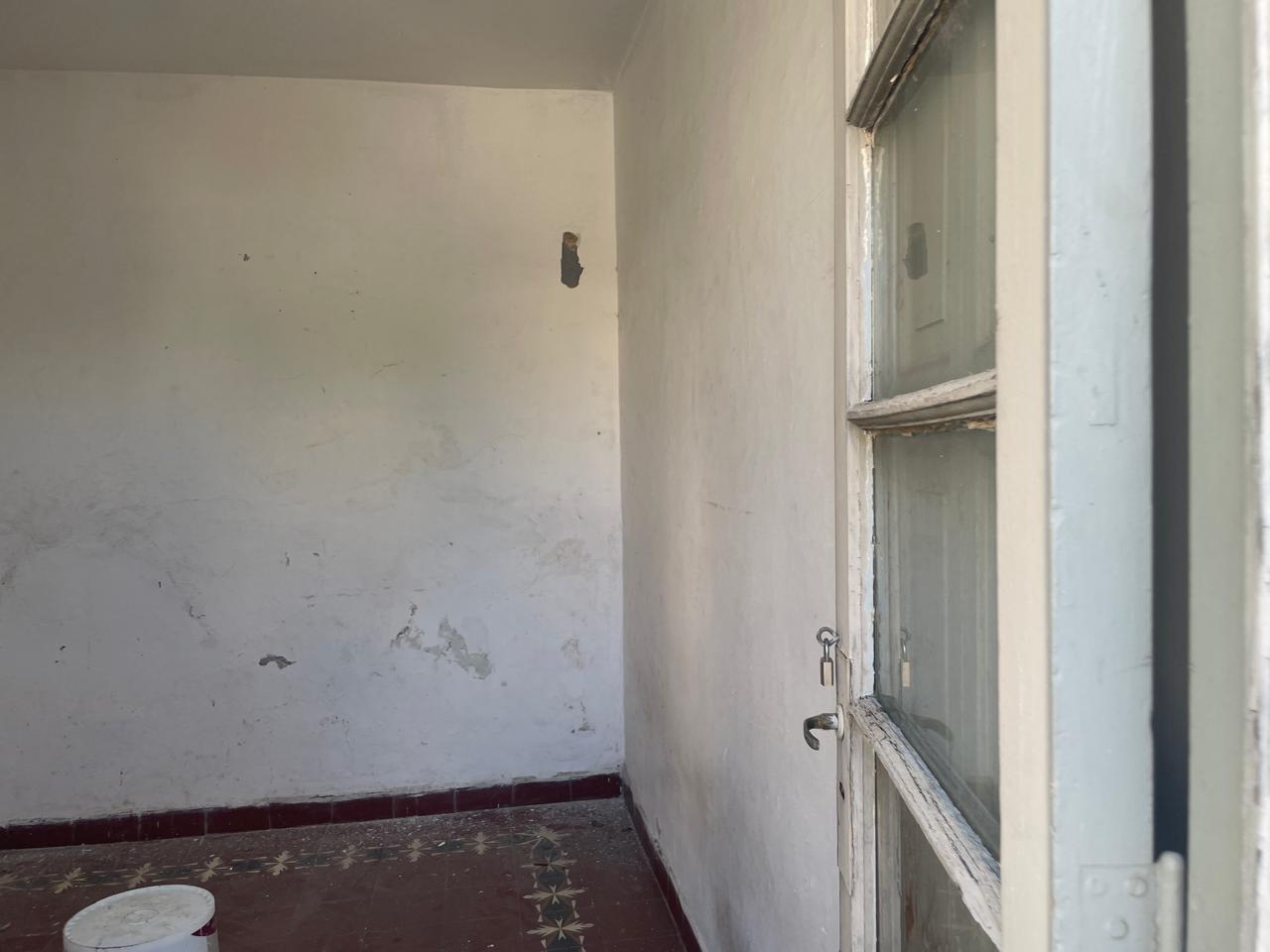 Foto de Casa a reciclar 3 dormitorios en Barrio Gral Bustos, imagen 2