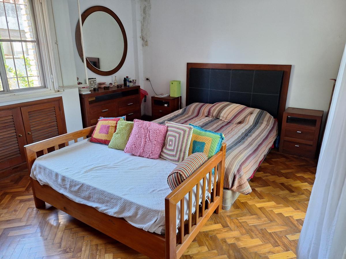 Foto de CASA EN VENTA 5 AMBIENTES ÚNICA EN MARTÍNEZ, imagen 2