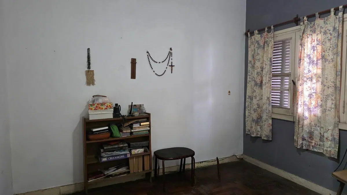 CASA EN CONDOMINIO-2 DORM-JARDIN-PARA ACTUALIZAR 5