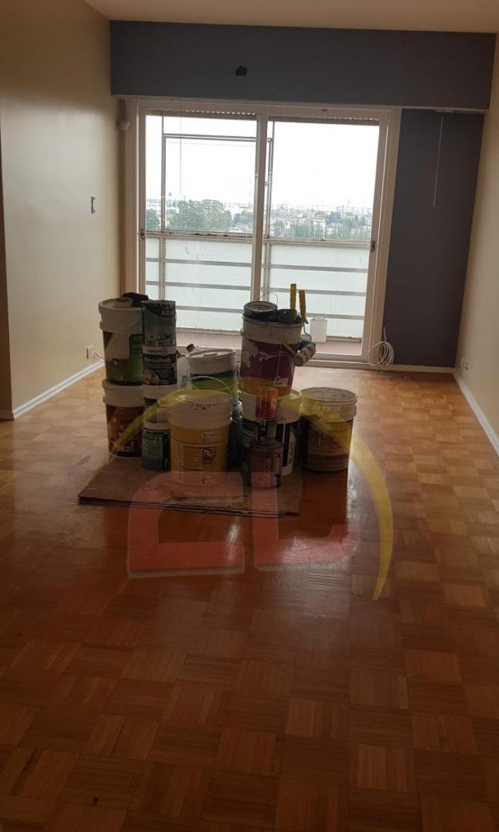 Departamento 4 Ambientes, en Lugano - en Venta 1