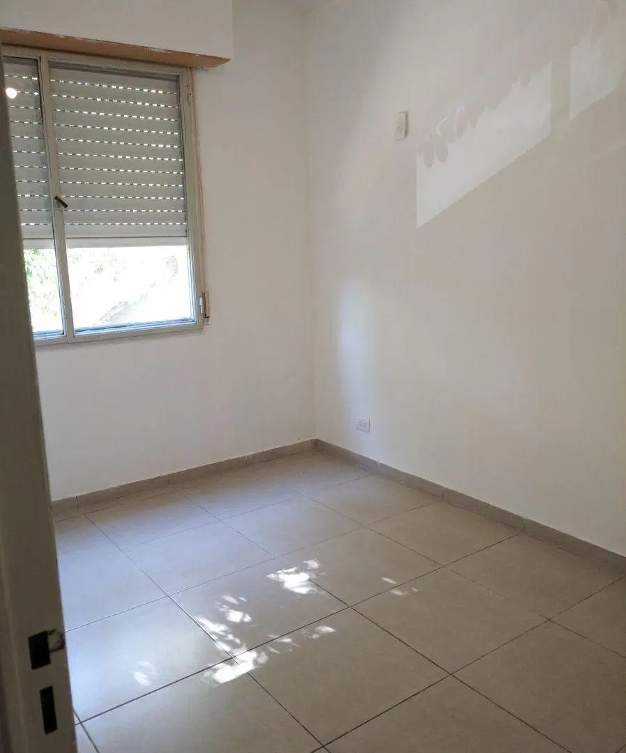 Departamento de 80 m² con 3 dormitorios en alquiler en Villa Lugano 5