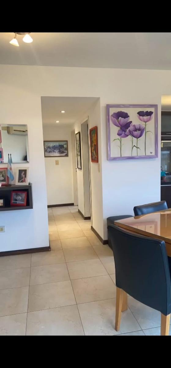 Departamento de 3 Ambientes Al Frente Excelente Construcción y Estado. edificio con Sum y Parrilla 1