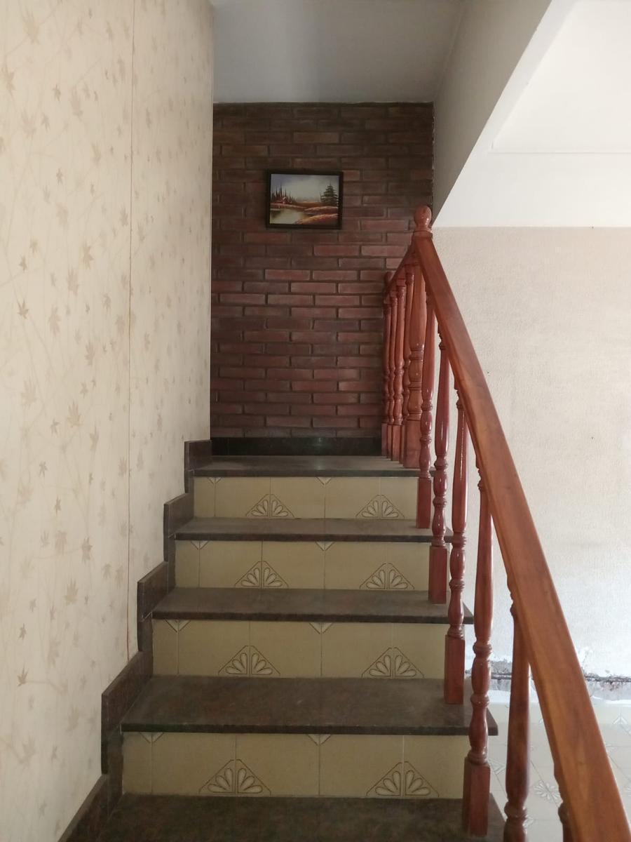 Casa Sobre Lote de 8.66 X 26.47 m, Casa en Dos Plantas con Gge Pasante, Mas Depto de 2 Ambientes Co 5