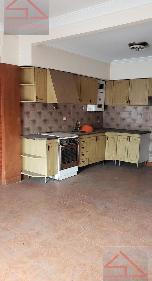 Foto de LOCAL Y VIVIENDA CON COCHERA Y FONDO, imagen 2
