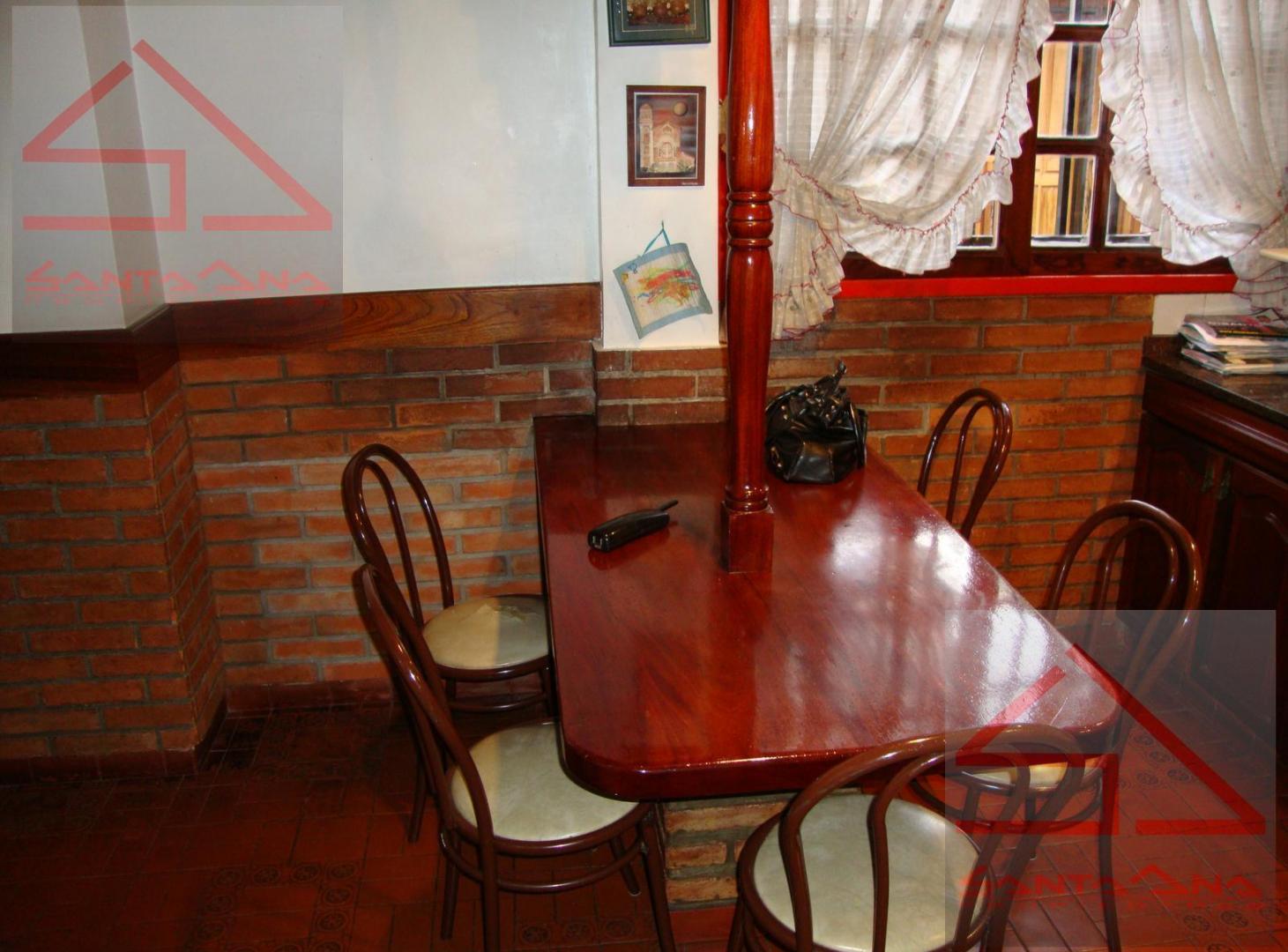 Foto de Chalet en Venta - 4 amb. - Quincho y Pileta - Ramos Mejia, imagen 4