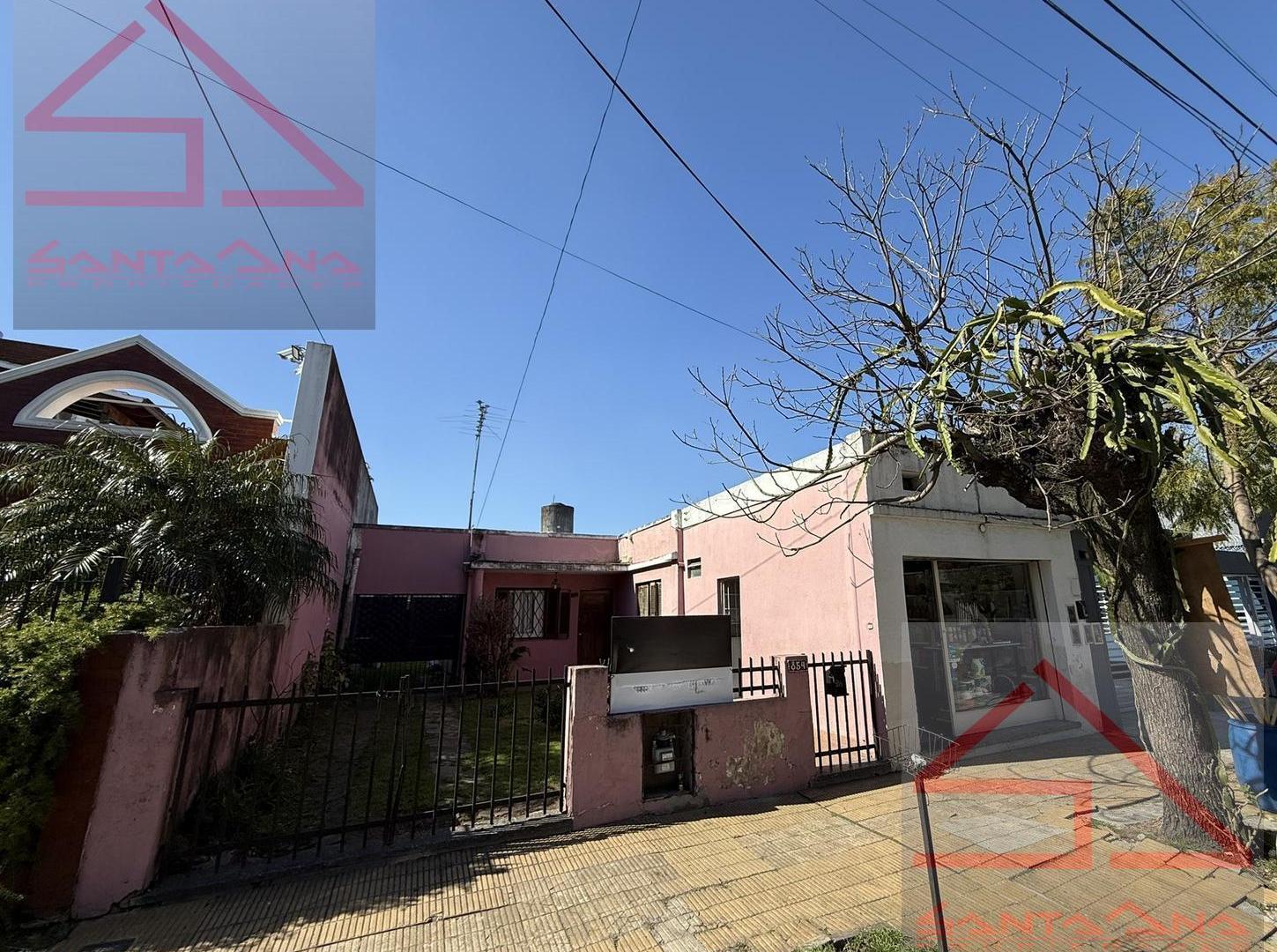 Foto de Casa en Venta 3 Amb. a reciclar - lote de 10 x 40 - Ramos Mejia, imagen 3