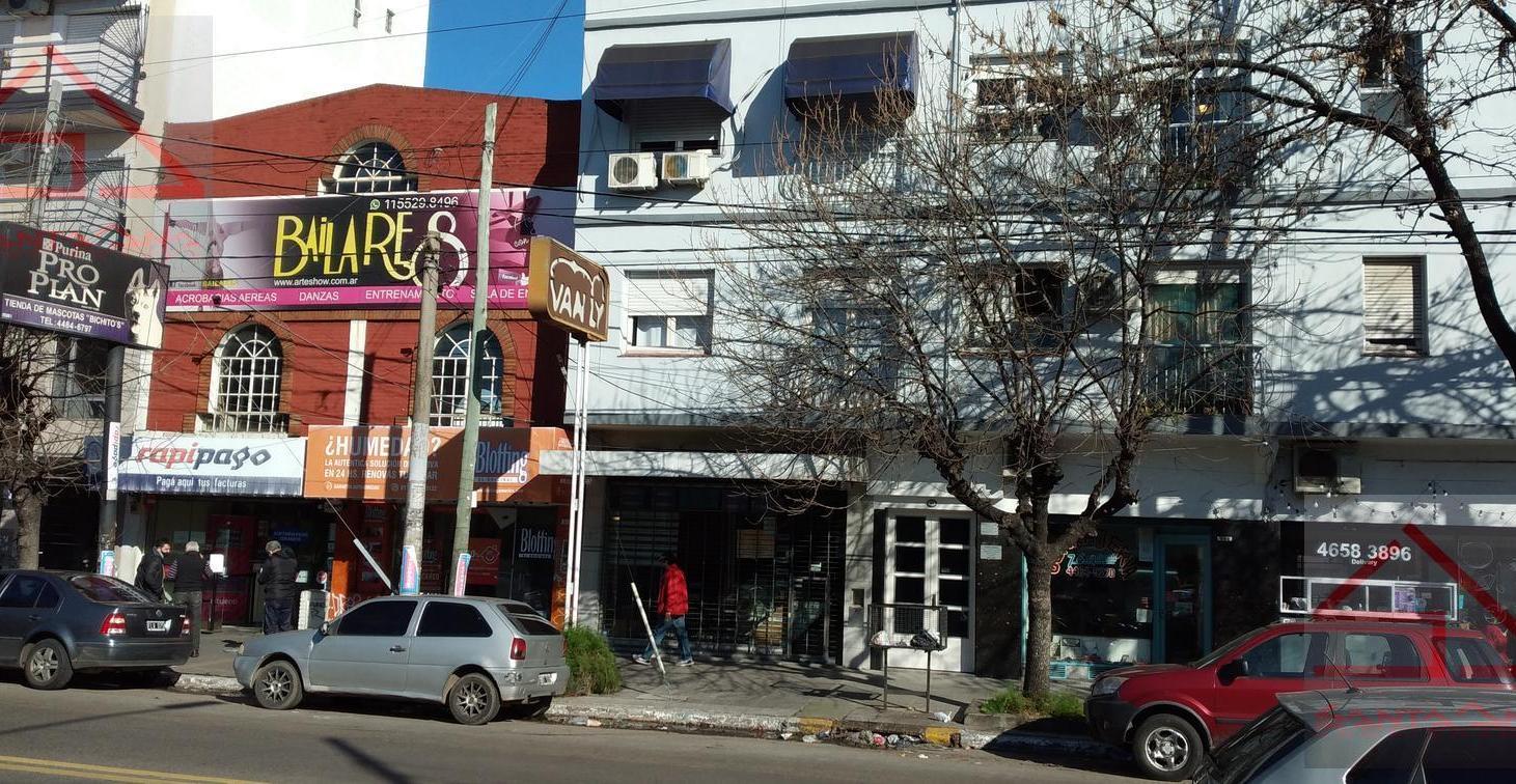 Foto de Local en Venta 4,7 x 8 mas Zotano - Sobre Av. de Mayo - Ramos Mejia, imagen 2