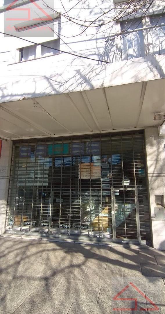 Foto de Local en Venta 4,7 x 8 mas Zotano - Sobre Av. de Mayo - Ramos Mejia, imagen 3
