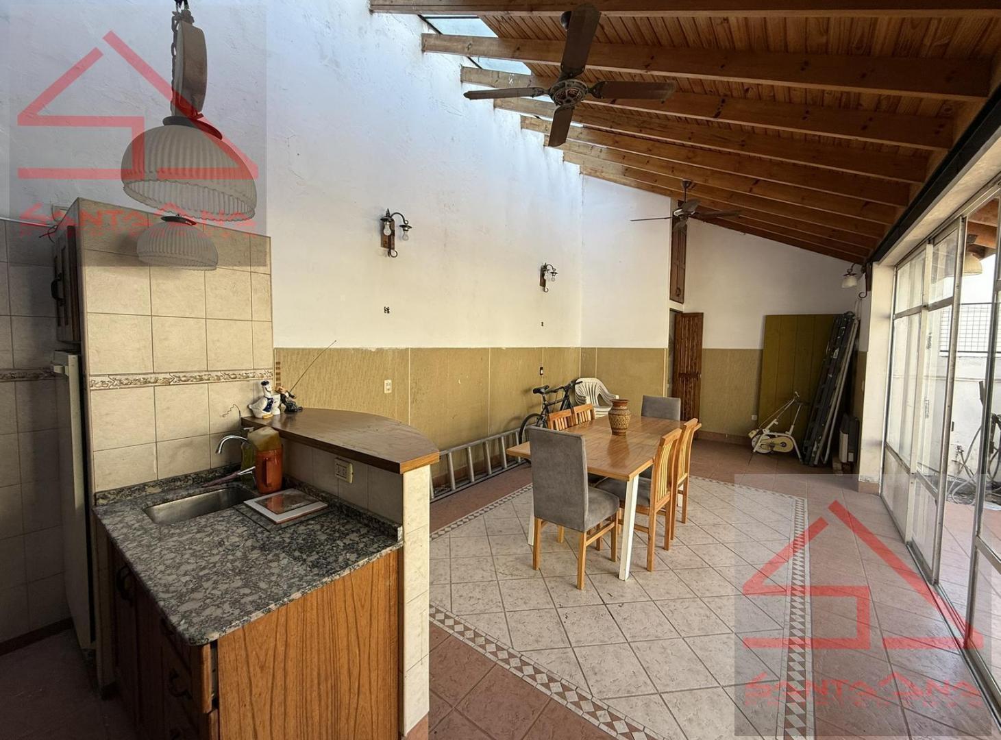 Foto de Venta Chalet 5 Amb. - Ramos Mejia, imagen 5