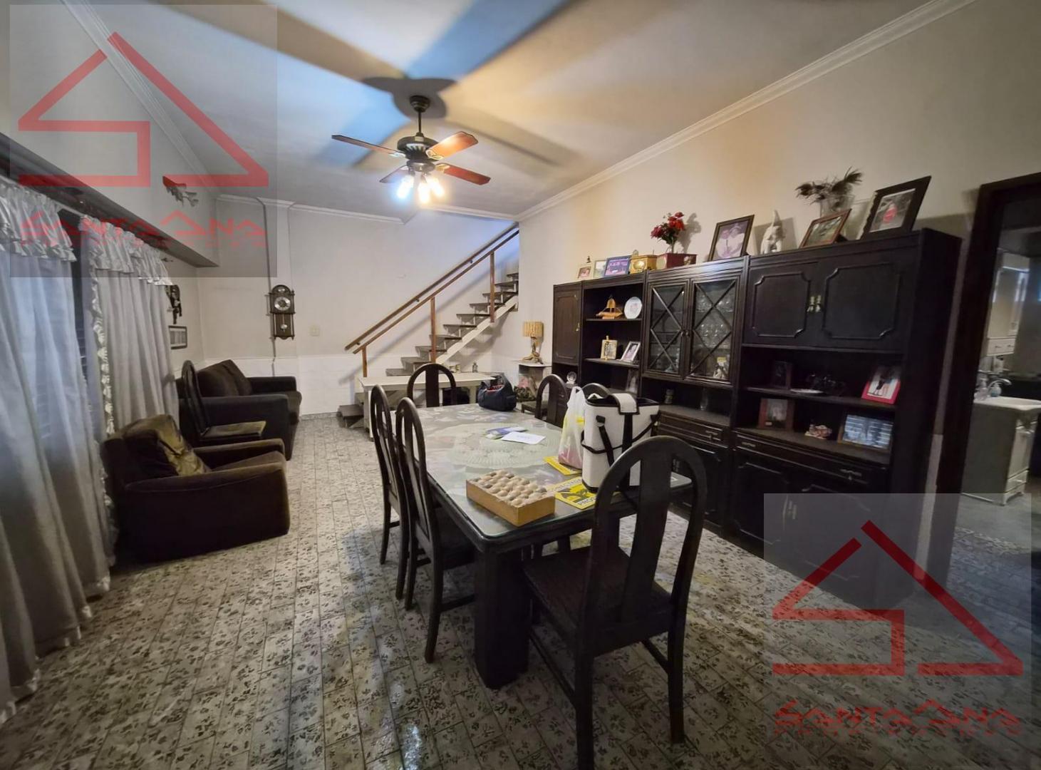 Foto de Casa EN 2 PLANTAS EXCELENTE CASA 4 AMBIENTES CON LOCAL Y FONDO AMPLIO, imagen 4