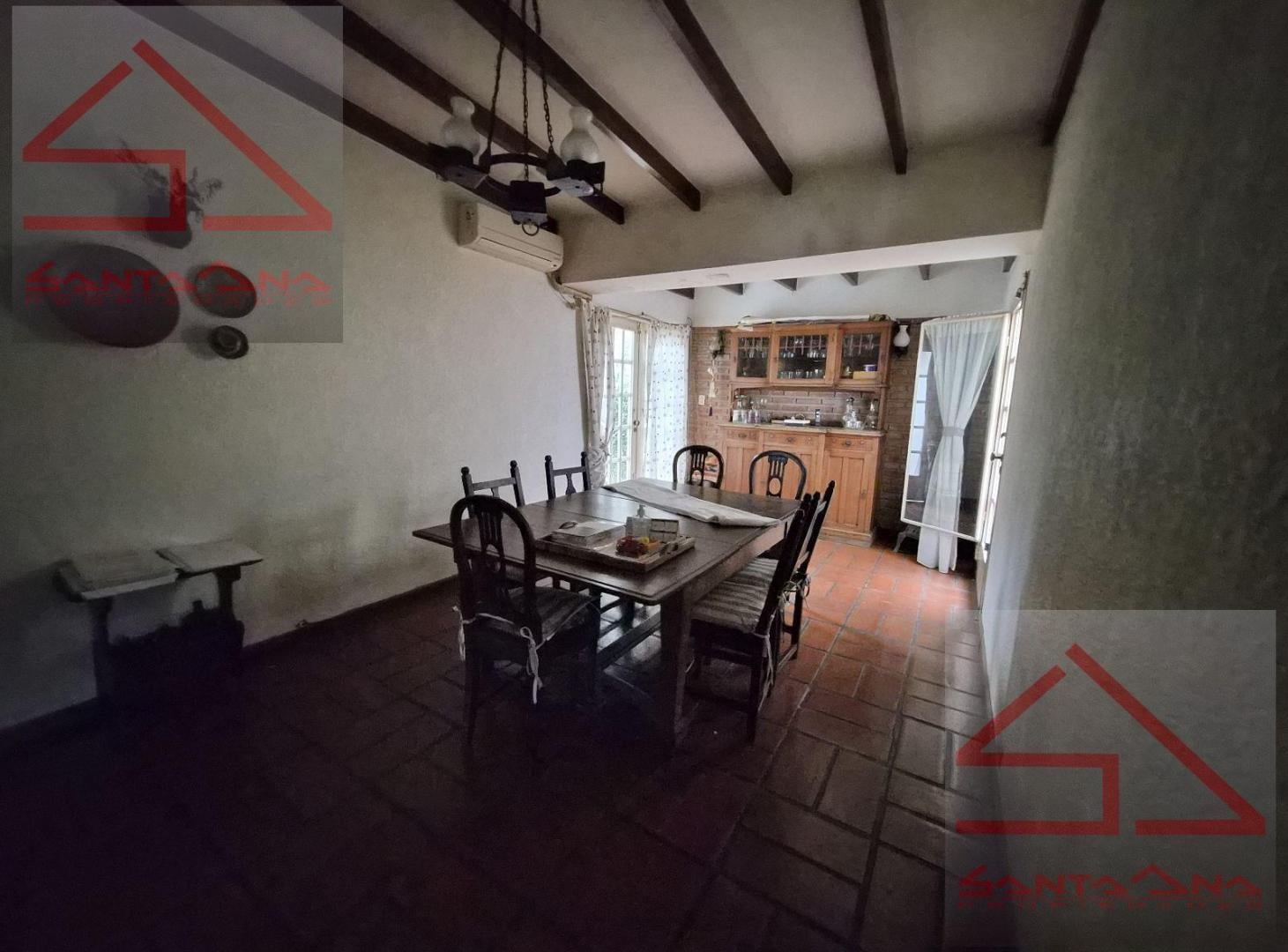 Foto de CASA RAMOS MEJIA CENTRO 4 AMBIENTES CON GGE 5 CUADRAS ESTACION, imagen 2