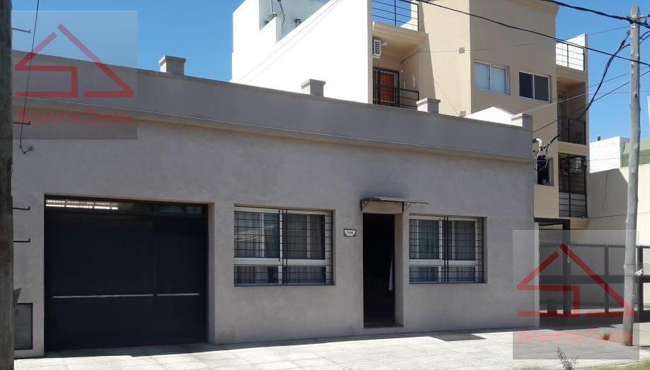 Foto de Casa excelente ubicación, todo en planta baja estilo minimalista 4, imagen 2
