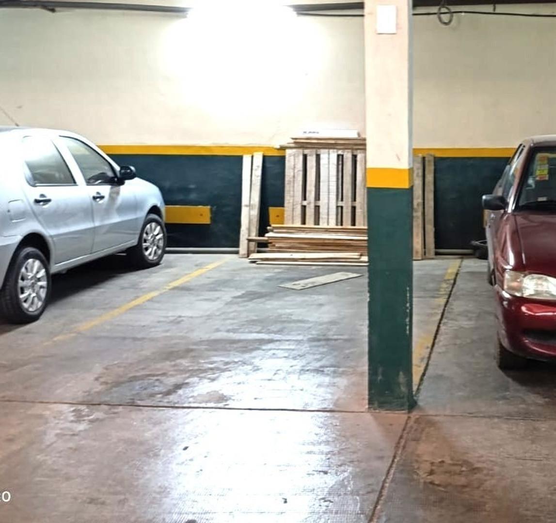Venta 4 Amb con Cochera Fija Cubierta Av Rivadavia Al 6000 5
