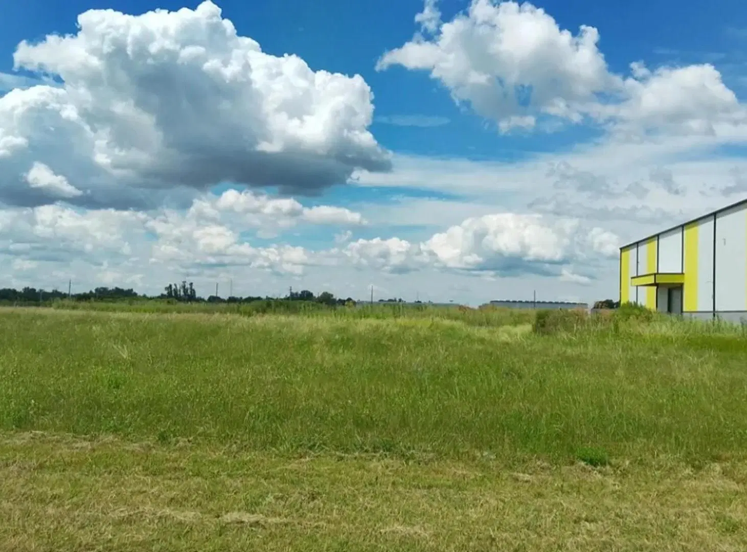 LOTE EN VENTA EN PARQUE INDUSTRIAL RUTA 6 - LOS CARDALES 5