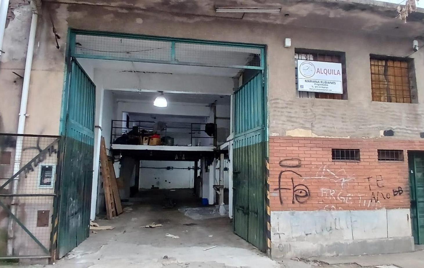 Foto de Alquiler Galpón en Villa Maipú San Martin, imagen 1