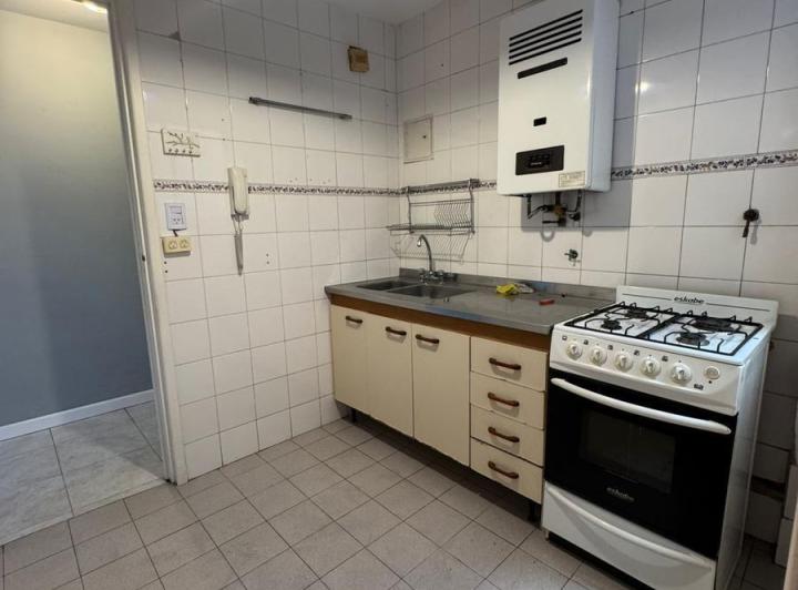 Alquiler Temporario - Departamento 4 Ambientes C/balcon - Av. Honorio Pueyrredon 400 Caballito 3