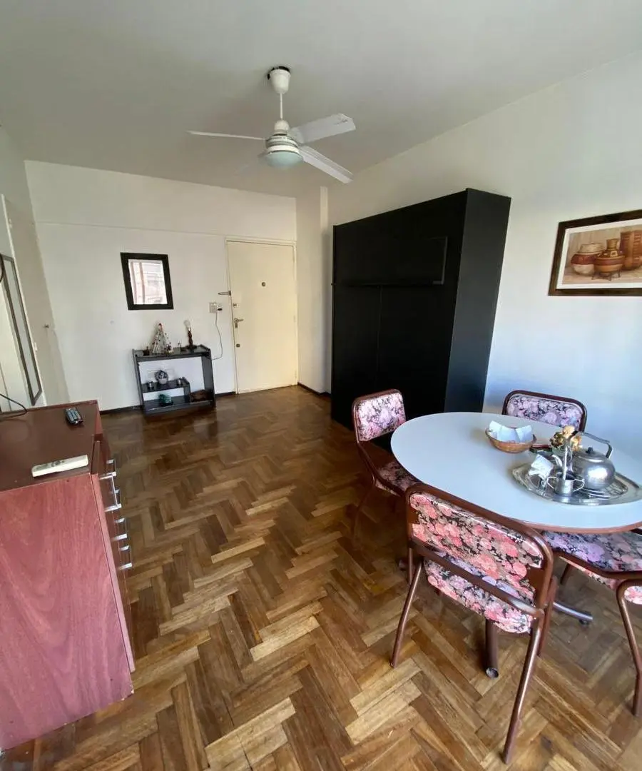 Alquiler Temporario - Departamento Monoambiente Amoblado C/balcón - Bartolomé Mitre 3700 - Almagro 2