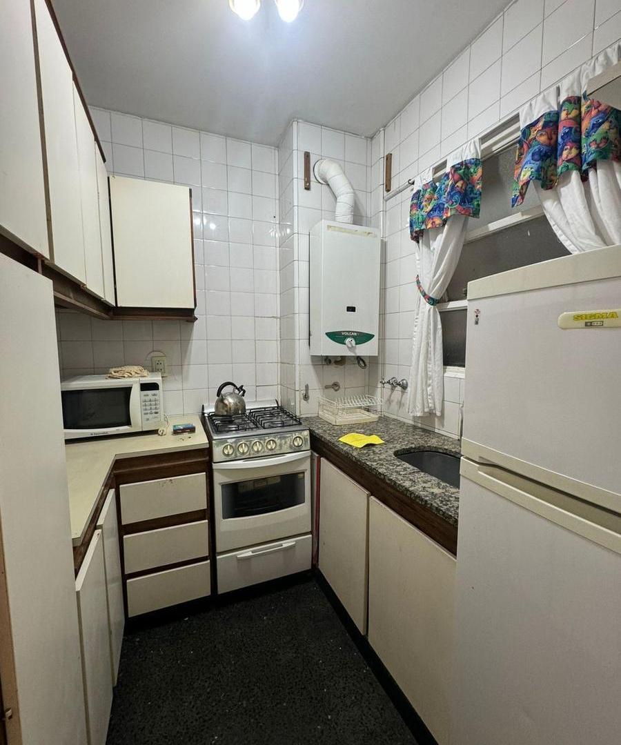 Foto de Alquiler Temporario Loft 2 Ambientes Amoblado C/ Balcón - Guise 1900, imagen 4