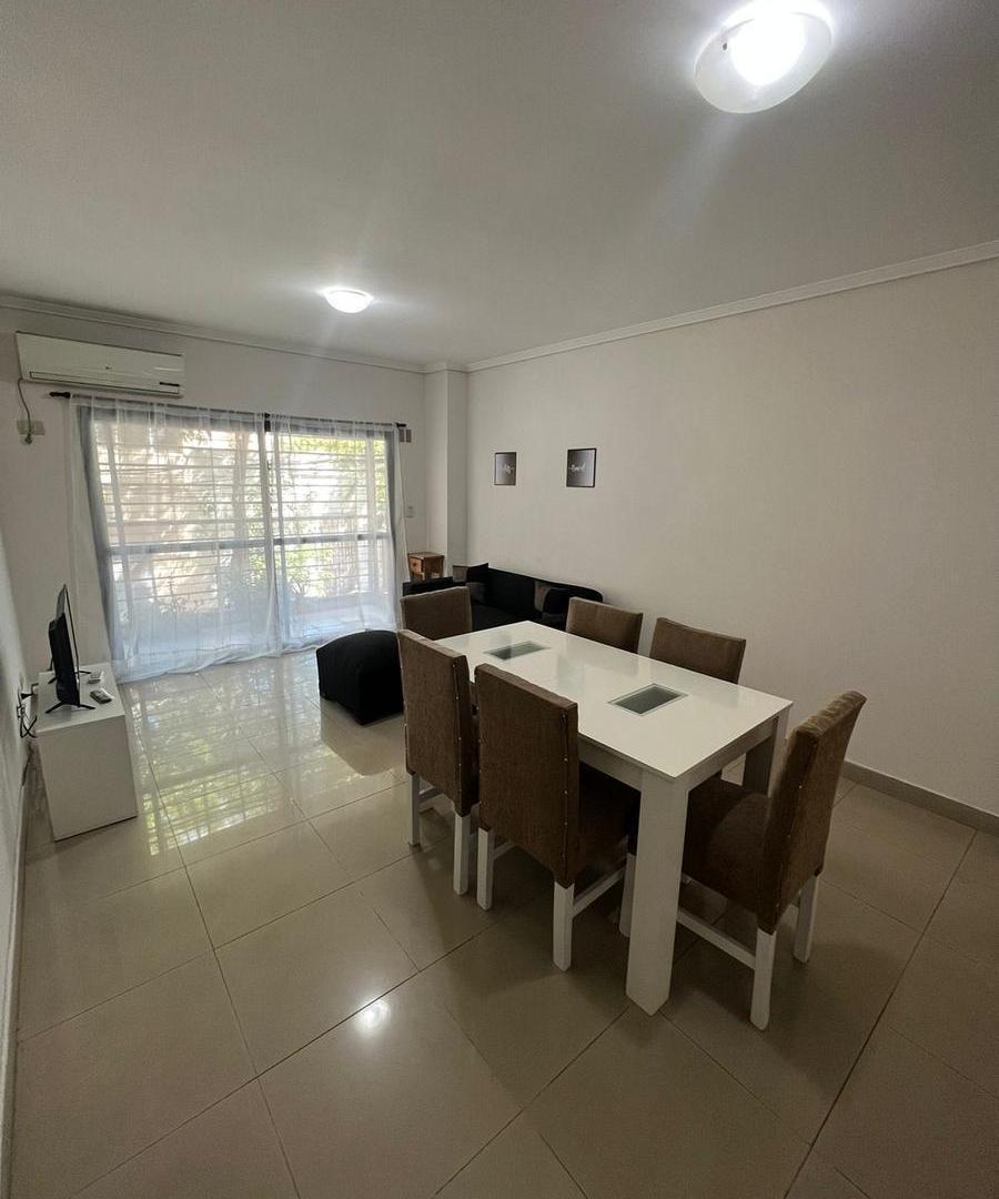 Foto de Alquiler Temporario - Departamento 3 Ambientes Amoblado C/patio Y, imagen 1