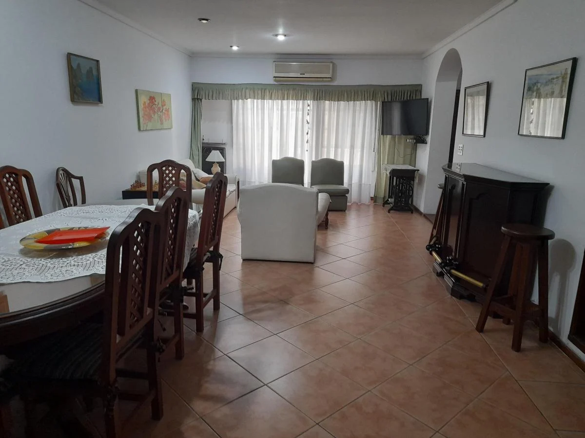 Casa Hernoso Jardin y Pileta 4 Ambientes y Escritorio - Villa Urquiza 5