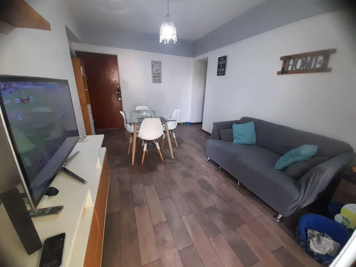 3 AMBIENTES BALCON AL FRENTE IMPECABLE - SAN CRISTOBAL 5