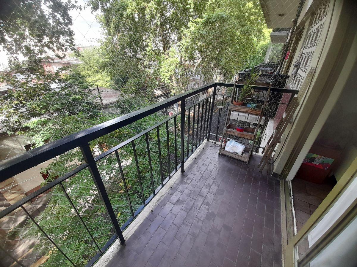 3 AMBIENTES BALCON AL FRENTE IMPECABLE - SAN CRISTOBAL