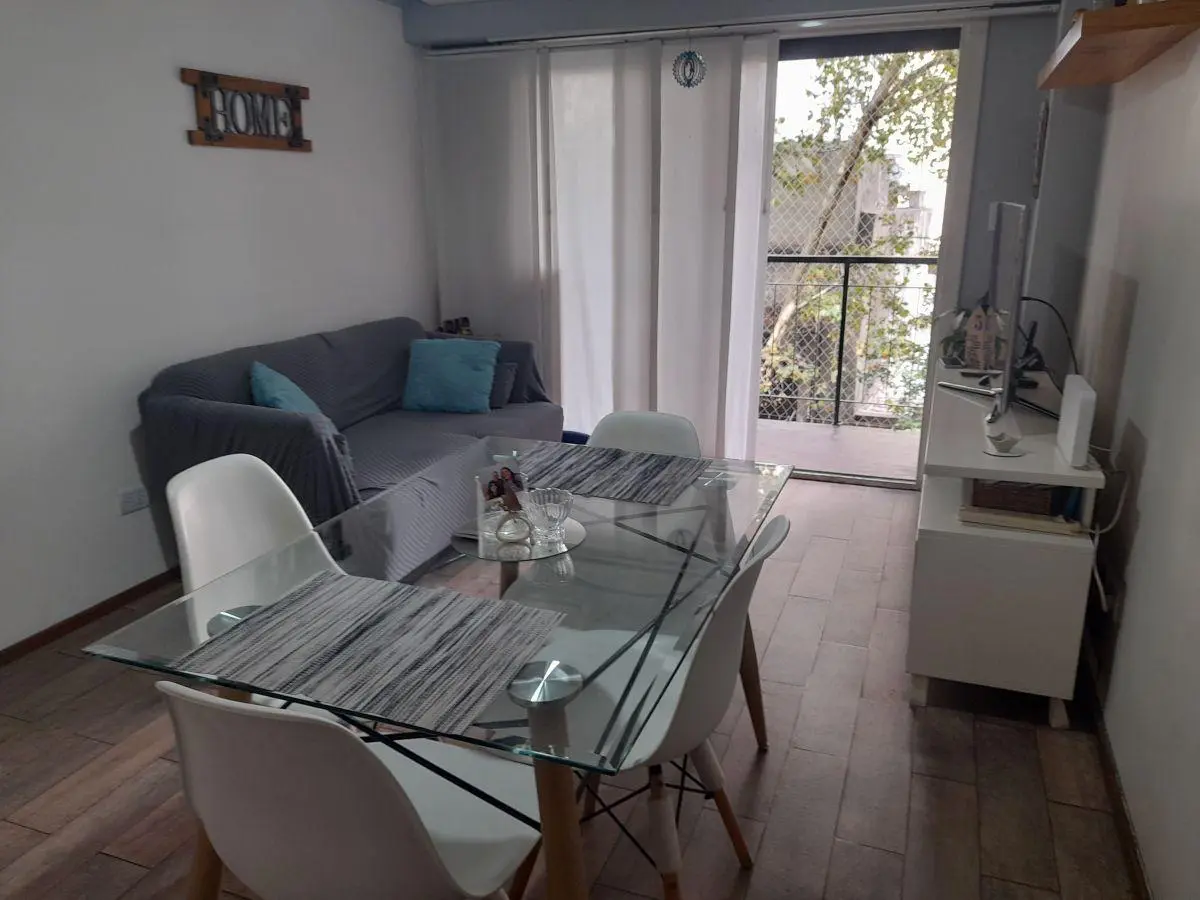 3 AMBIENTES BALCON AL FRENTE IMPECABLE - SAN CRISTOBAL 3