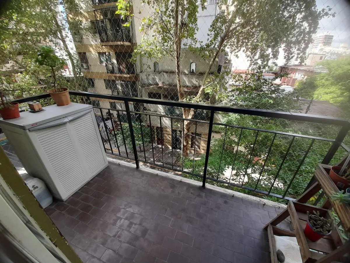 3 AMBIENTES BALCON AL FRENTE IMPECABLE - SAN CRISTOBAL 4