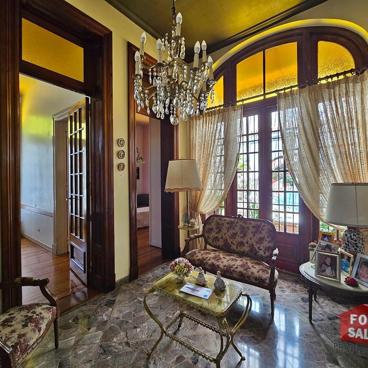 Excelente Lote en Esquina con Gran Potencial Constructivo 3
