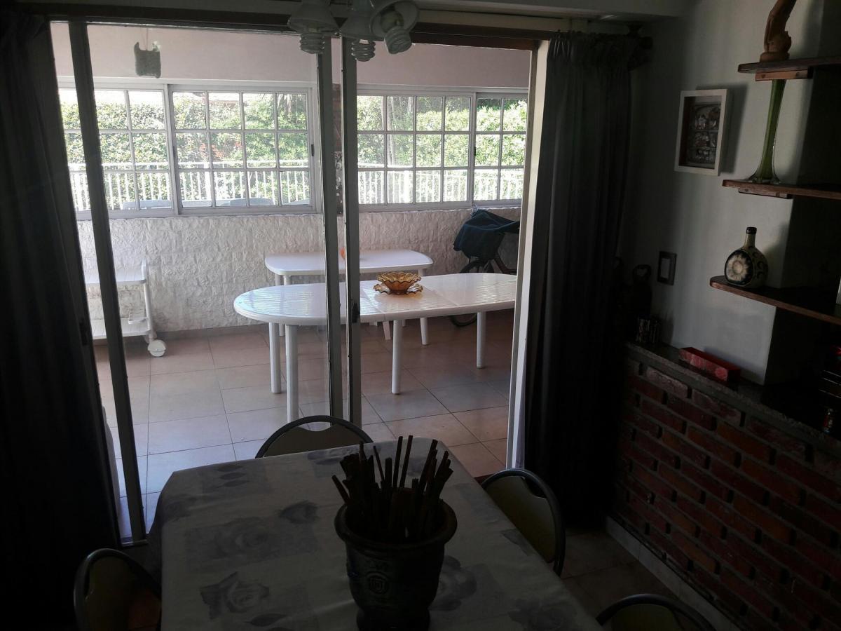 Foto de Pileta - Quincho - Parrilla - Jardin - 3 ambientes - cocina - Cochera, imagen 2