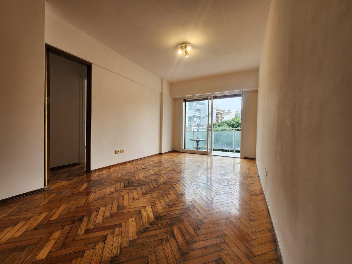 Venta 3 ambientes Av Corrientes Villa Crespo Subte B Frente Balcon
