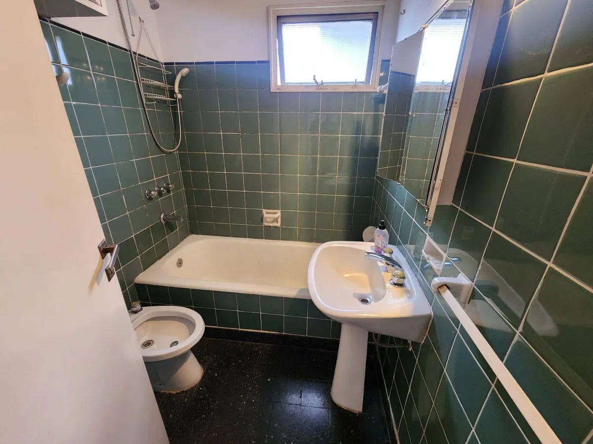 Alquiler de 3 ambientes con dependencia y baño de servicio 5